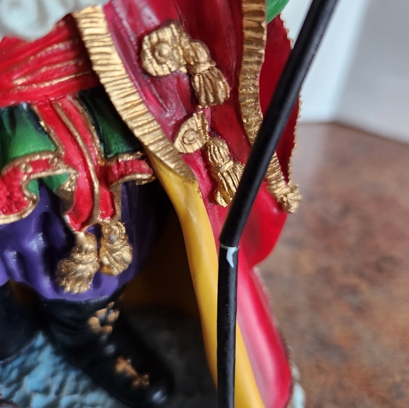 Lenox Bearing Wondrous Gifts Lynn Bywaters Santa 1998 - Picture 5 of 17